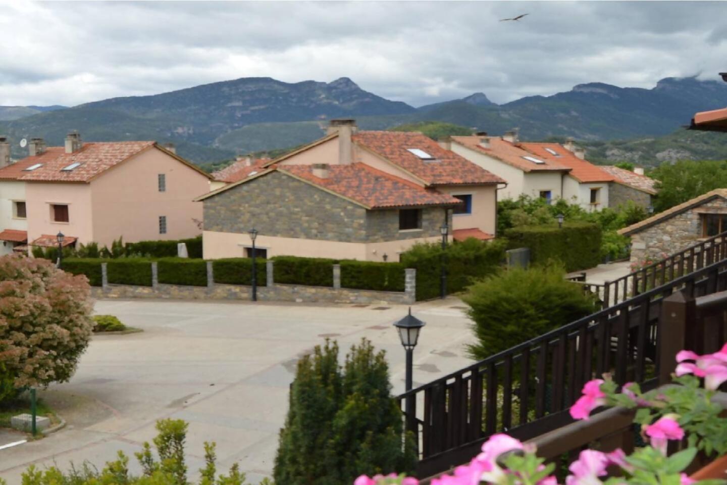 Duplex La Valle Ordesaainsa Laspuña Esterno foto